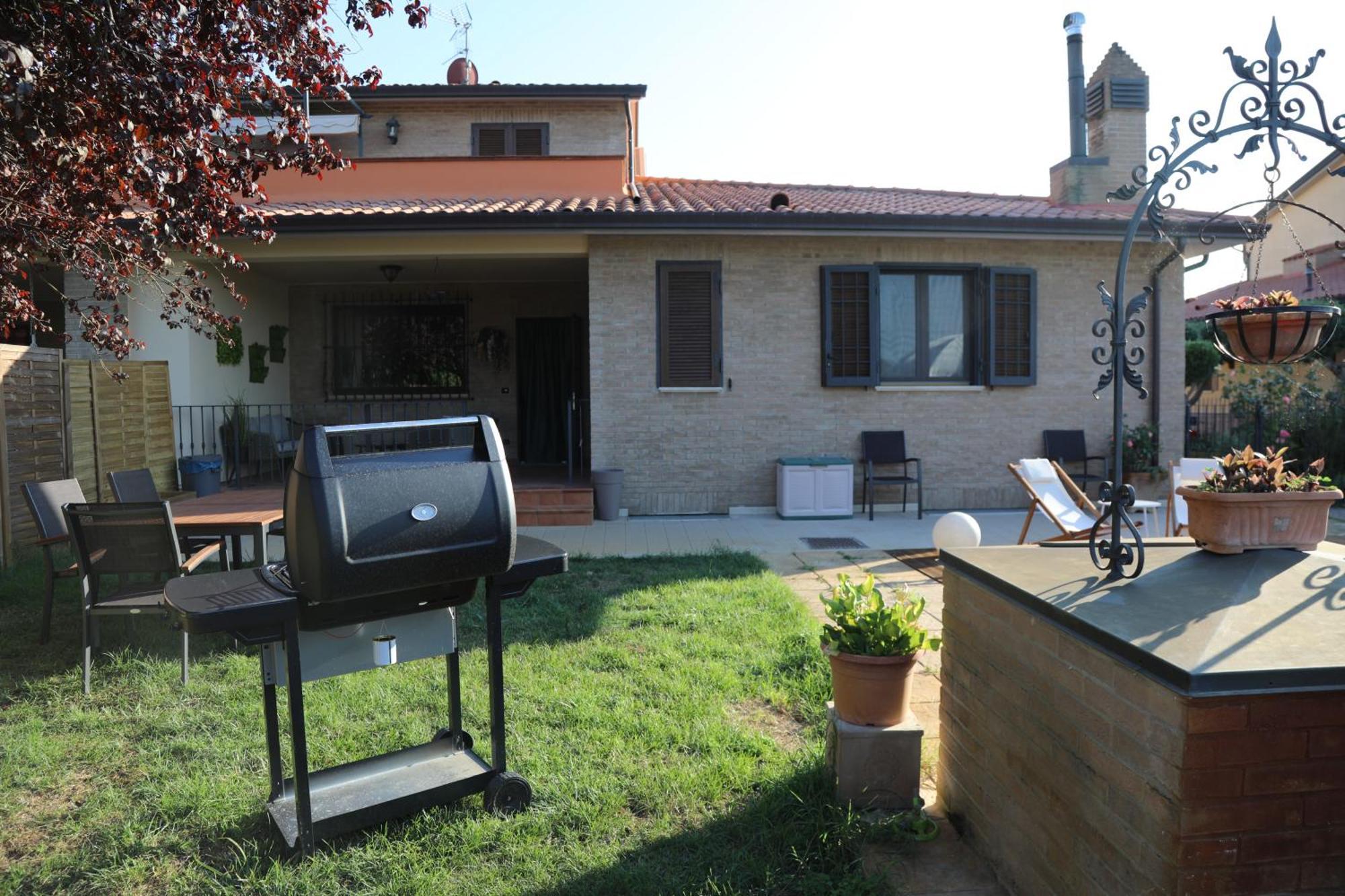 Villa Patty Assisi Con Spa Екстериор снимка