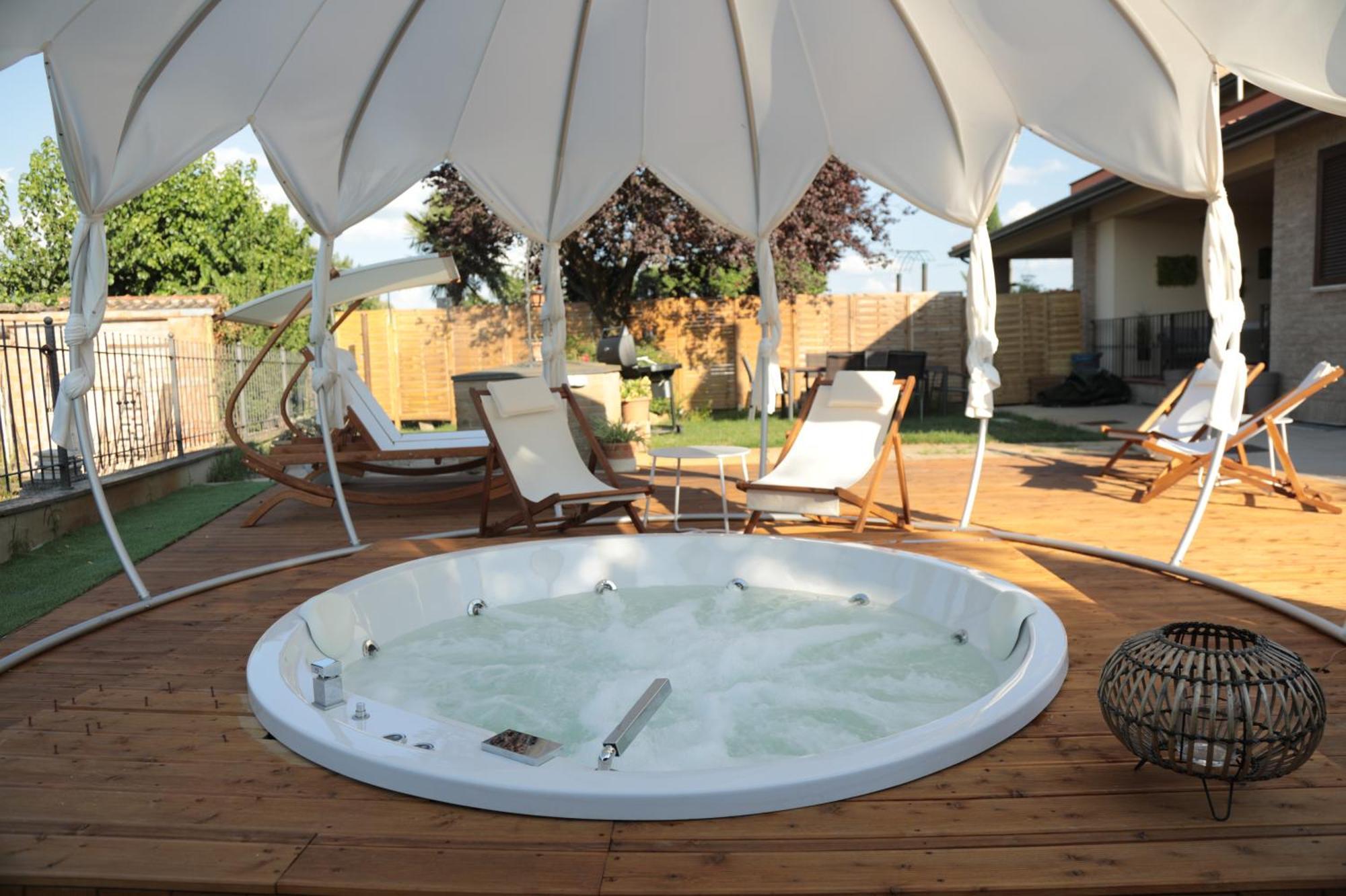 Villa Patty Assisi Con Spa Екстериор снимка